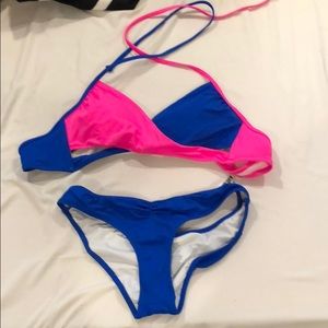 Never worn Victoria’s Secret Neon Swimsuit M/XS